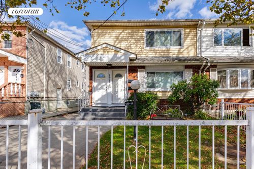 137-17 160th St, Jamaica, NY, 11434-3739 | Card Image
