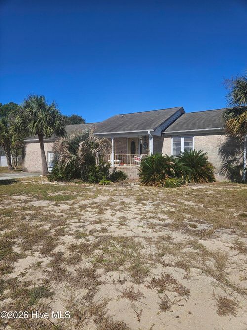 808 Rocky Mount Ave, Carolina Beach, NC, 28428-4325 | Card Image