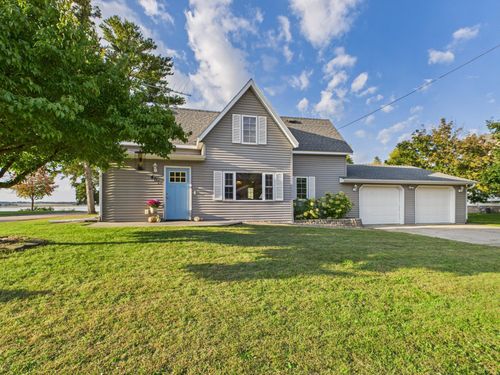 401 E Lake St, Osakis, MN, 56360-8268 | Card Image