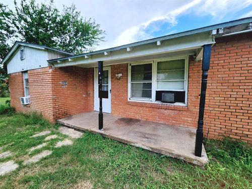607 Old Rosenthal Rd, Lorena, TX, 76655-5802 | Card Image