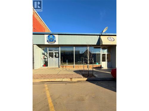 1020 102 Ave, Dawson Creek, BC, V1G2B8 | Card Image
