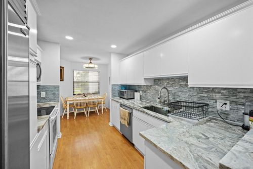 1519 Woodbridge Lakes Cir, West Palm Beach, FL, 33406-5618 | Card Image