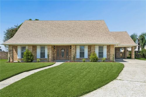 24 Fairfax Ct, Marrero, LA, 70072-5025 | Card Image