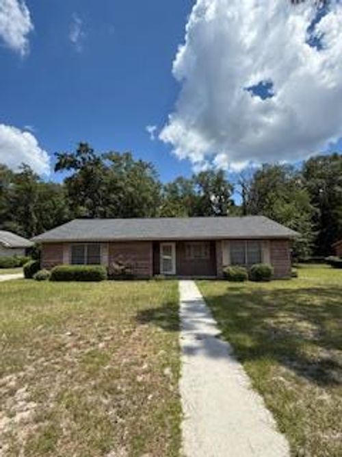 121 Rollingwood Dr, Dublin, GA, 31021-7111 | Card Image