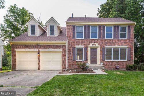3520 Golden Hill Dr, BOWIE, MD, 20721-2885 | Card Image