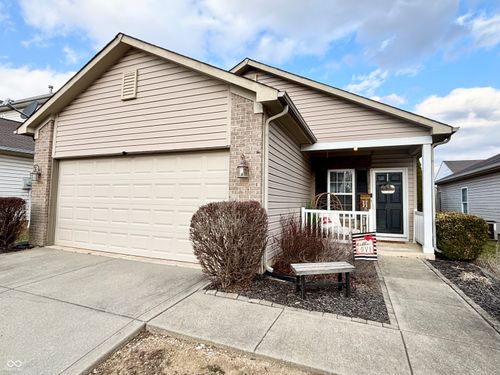 5763 Dollar Forge Dr, Indianapolis, IN, 46221-5606 | Card Image