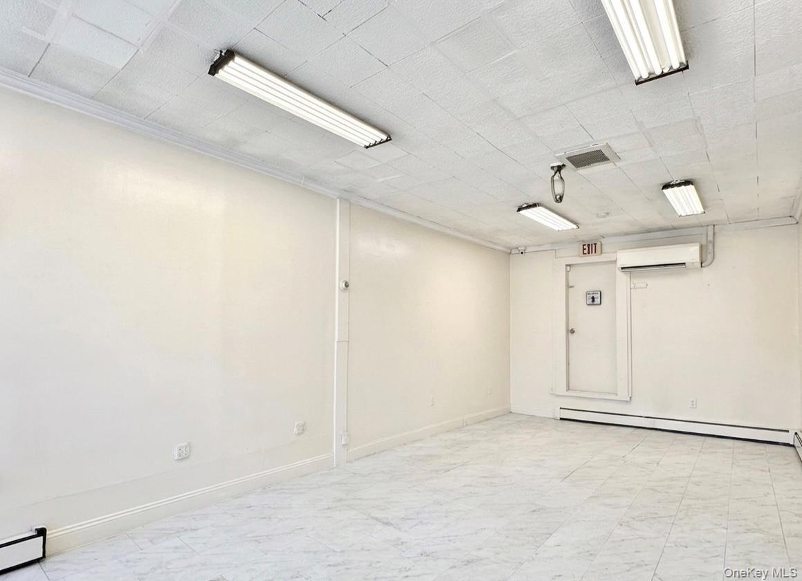 Commercial Lease in Islip 3
