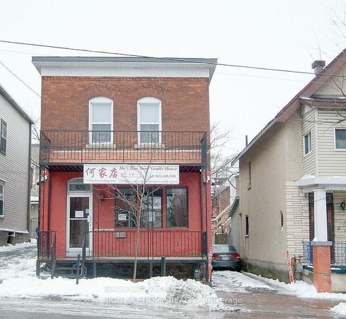 2-870 Somerset Street W, West Centre Town, ON, K1R6R7 | Card Image