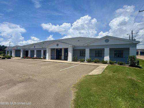 b-120 Scarbrough Street, Richland, MS, 39218 | Card Image