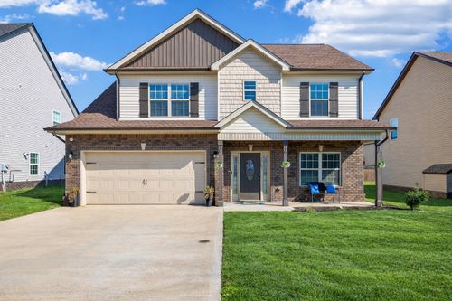 1565 Kestrel Dr, Clarksville, TN, 37040-1540 | Card Image