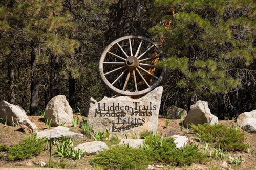 63 Price Loop, Cascade, ID, 83611-5338 | Card Image