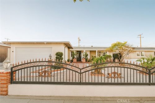 7173 Monroe Ave, Buena Park, CA, 90620-3825 | Card Image