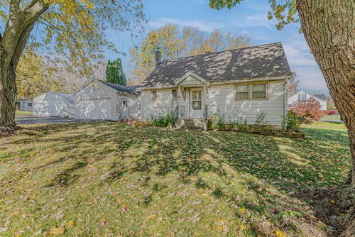 1414 Belle Plaine Ave, Gurnee, IL, 60031-5489 | Card Image