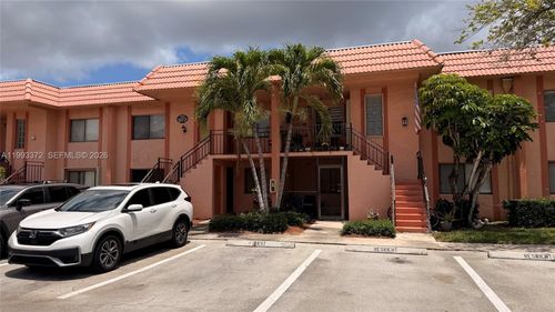 204-231 Lakeview Dr, Weston, FL, 33326-1033 | Card Image