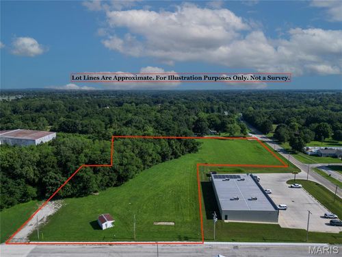 1915 Schram Avenue, Hillsboro, IL, 62049 | Card Image