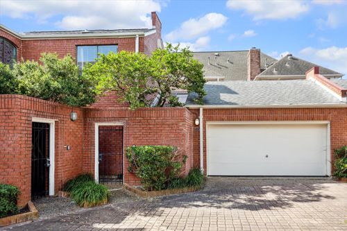 15 Rutgers Pl, West University Place, TX, 77005-3858 | Card Image