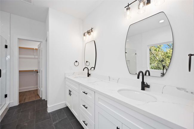 Primary Bath | Image 14