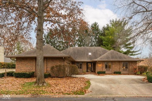 947 Tamarack Circle North Dr, Indianapolis, IN, 46260-1261 | Card Image