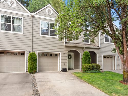 7-8100 Ne 104th Cir, Vancouver, WA, 98662-1463 | Card Image
