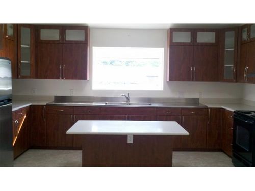 3515 Nipo St, Honolulu, HI, 96822-1142 | Card Image