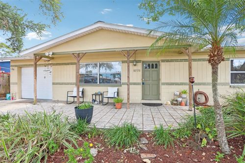 5775 57th Ave N, ST PETERSBURG, FL, 33709-2033 | Card Image
