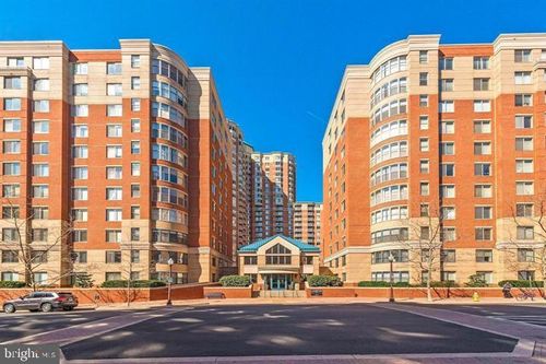 apt-506e-3835 9th St N, ARLINGTON, VA, 22203-1989 | Card Image