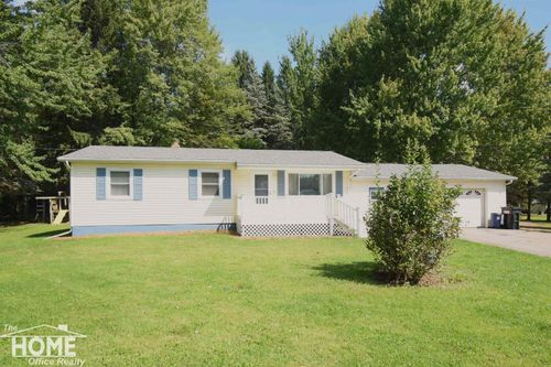 2711 E Hibbard Road, Caledonia Charter Township, MI, 48817 | Card Image