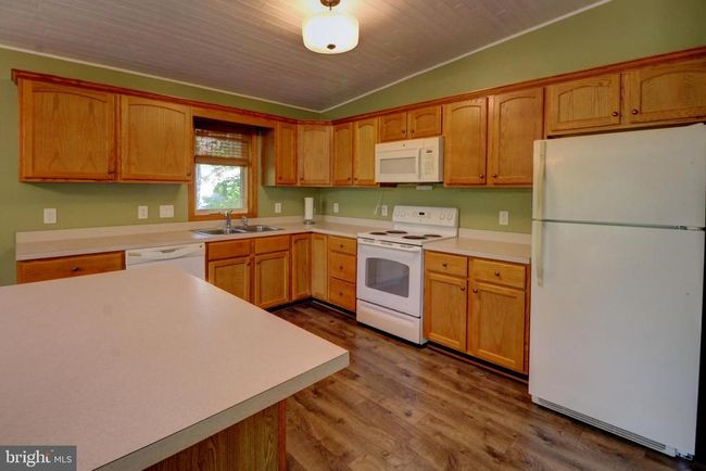 308 Mallard Dr, House other with 4 bedrooms, 3 bathrooms and null parking in BASYE VA | Image 14