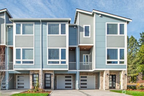 6611 S 128th St, Seattle, WA, 98178-4700 | Card Image