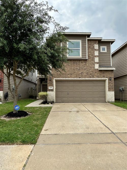 18319 Amalfi Coast Dr, Cypress, TX, 77433-2887 | Card Image