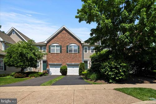 22 Heritage Hills Dr, WASHINGTON CROSSING, PA, 18977-1156 | Card Image