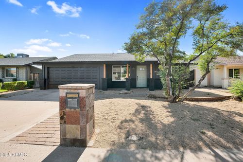 2137 E Cornell Dr, Tempe, AZ, 85283-2459 | Card Image