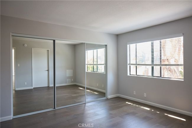 APT-302 - 2110 S Bentley Ave, Condo with 2 bedrooms, 2 bathrooms and 2 parking in LOS ANGELES CA | Image 10