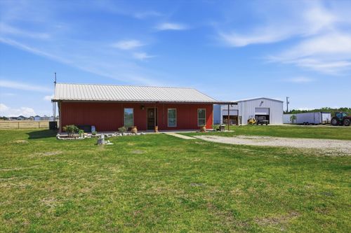 1748 Wilson Rd, Waxahachie, TX, 75165-9183 | Card Image