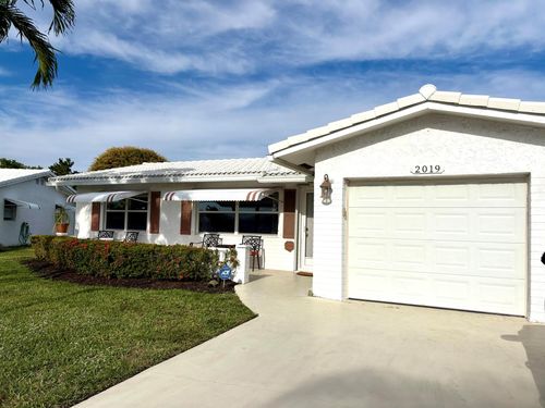 2019 Sw 18th Dr, Boynton Beach, FL, 33426-6417 | Card Image