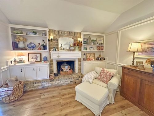 5117 Glenvalley Dr, La Porte, TX, 77571-2809 | Card Image