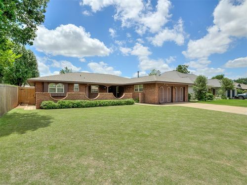 5704 Nw 83rd Street, Oklahoma City, OK, 73132 | Card Image