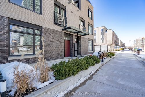 5-4030 Parkside Village Dr, Mississauga, ON, L5B0K2 | Card Image