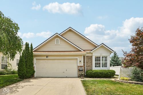 12462 Brookline St, Carmel, IN, 46032-7507 | Card Image