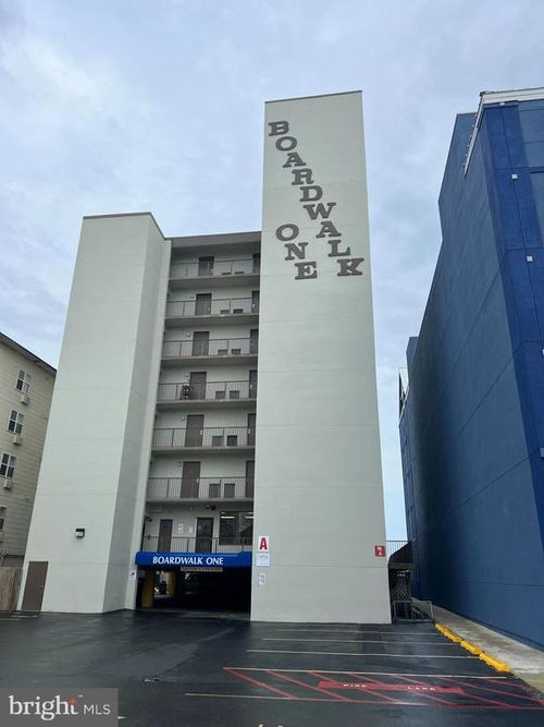 unit-403-107 Atlantic Ave, OCEAN CITY, MD, 21842-8387 | Card Image