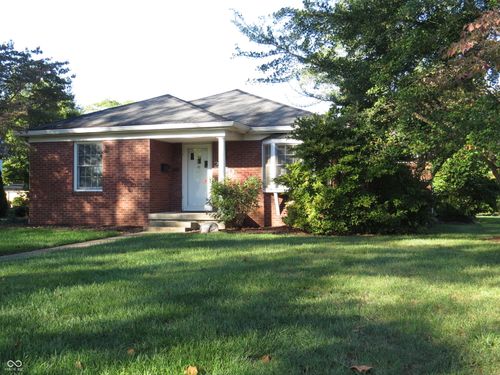 2250 Sycamore St, Columbus, IN, 47201-4180 | Card Image
