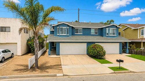 833 Dunes St, Oxnard, CA, 93035-1111 | Card Image