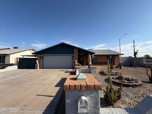 4235 W Aster Dr, Phoenix, AZ, 85029-1935 | Card Image