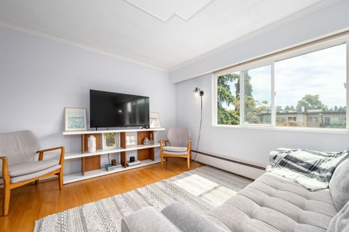 8-1235 W 10th Ave, Vancouver, BC, V6H1J5 | Card Image