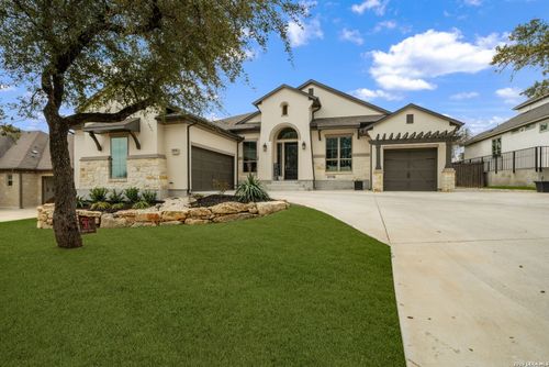 31027 Charolais Way, Bulverde, TX, 78163-2347 | Card Image