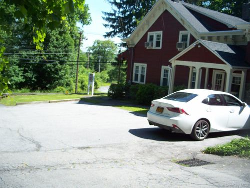 244 Greenwich Ave, Goshen, NY, 10924-2015 | Card Image