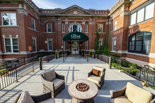 107-233 Lake Ave, Saratoga Springs, NY, 12866-2732 | Card Image