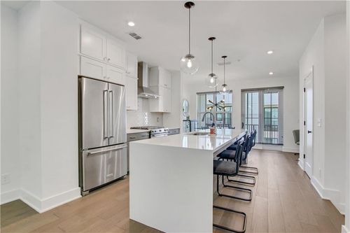 unit-1303-230 New St, Decatur, GA, 30030-4221 | Card Image