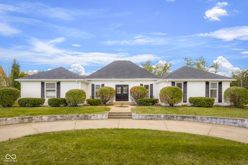 4291 Fairlawn Dr, Columbus, IN, 47203-2720 | Card Image