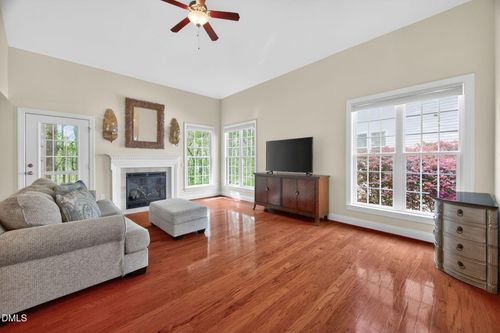 67 Hill Shore Ln, Clayton, NC, 27527-6302 | Card Image